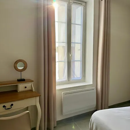 Douce Parenthese * Carcassonne