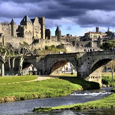 Douce Parenthese * Carcassonne